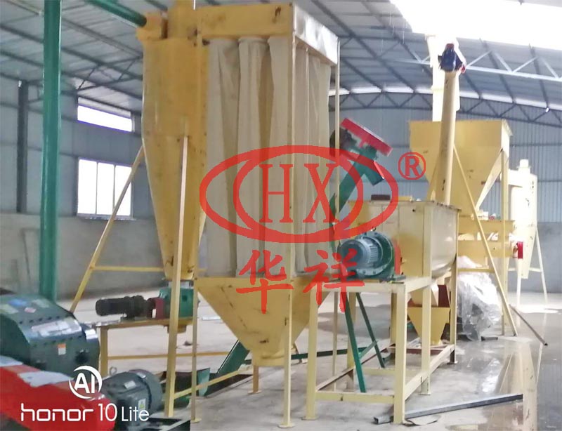 1697358172138304.jpg 鴿子飼料機(jī)組貴州興義.jpg